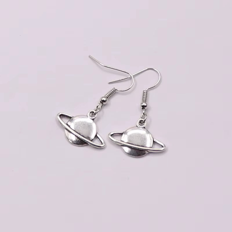 Planet Earrings,Saturn Earring,Space Jewellery,Outer Space Jewelry, Geeky Jewellery,Cute Earrings,Galaxy Earring,Galaxy Jewelry